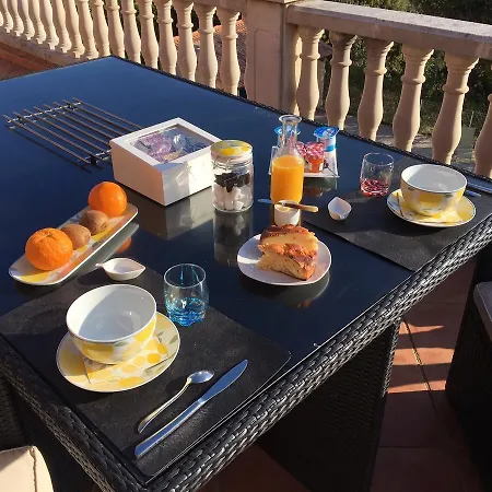 Chez Marc Et Jeannick Bed & Breakfast 4*