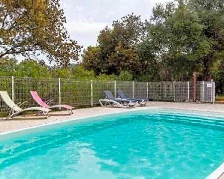 Chez Marc Et Jeannick Bed & Breakfast 4*