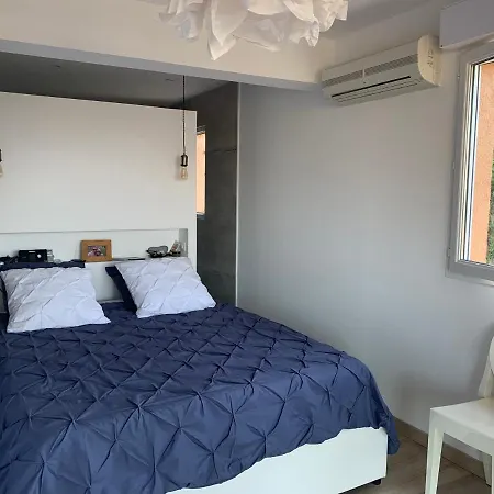 Chez Marc Et Jeannick Bed & Breakfast 4*